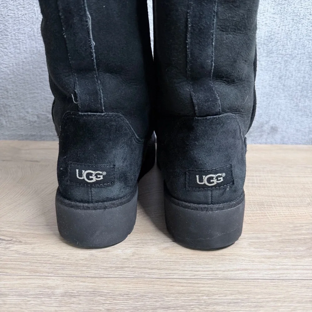 UGG Amie Classic Slim Boot Women 8 Black‎ Suede Shearling Mid Calf Wedge Heel